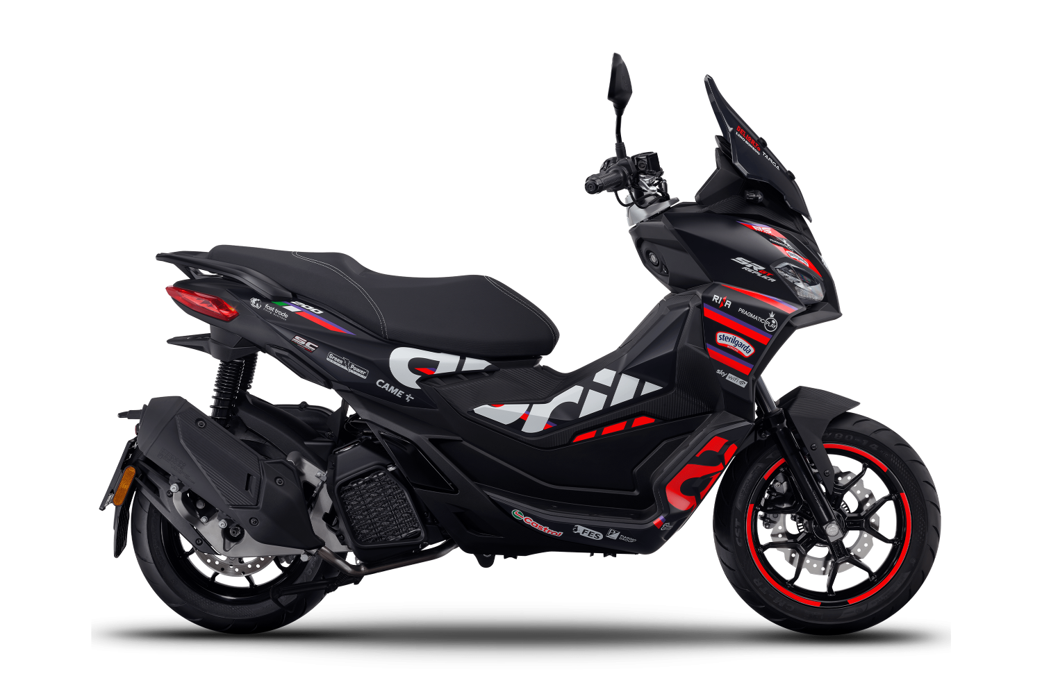 アプリリアのスポーツシティ200cc　綺麗な外装でリアbox付 Aprilia SR GT Replica 200：価格、カラー、燃費