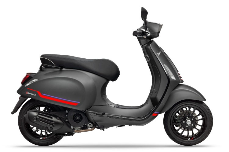 Vespa Sprint Sport 125 price, consumption, colors